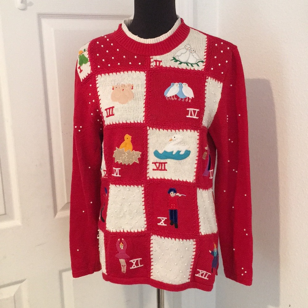Studio fa la la sweater size small